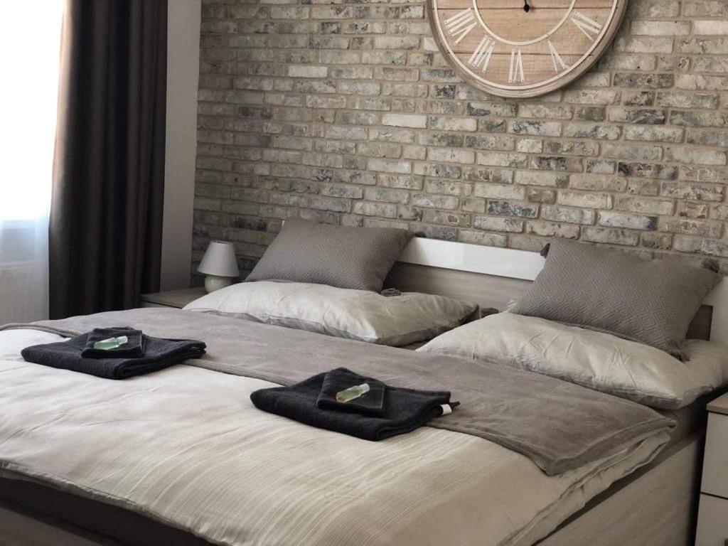 Urban Residence C707, Free Garage Parking Братислава Экстерьер фото