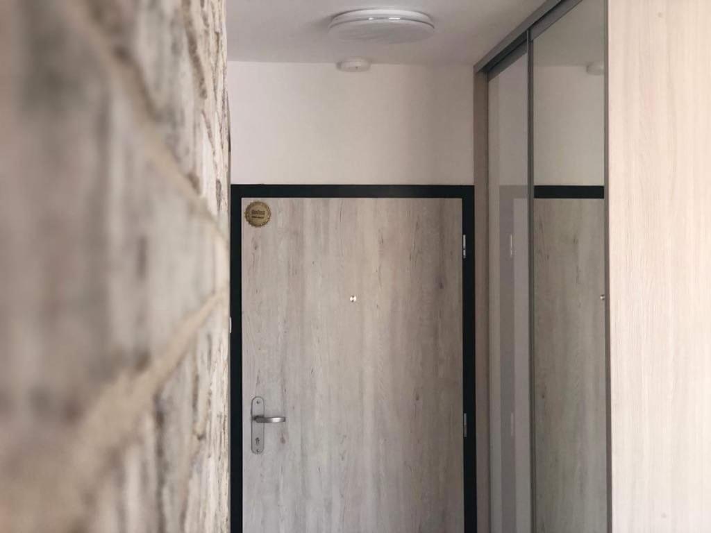 Urban Residence C707, Free Garage Parking Братислава Экстерьер фото
